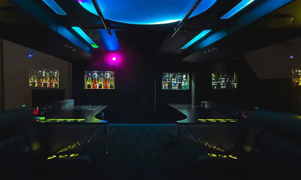 Black Bus Bar Partybus mit Bar in München